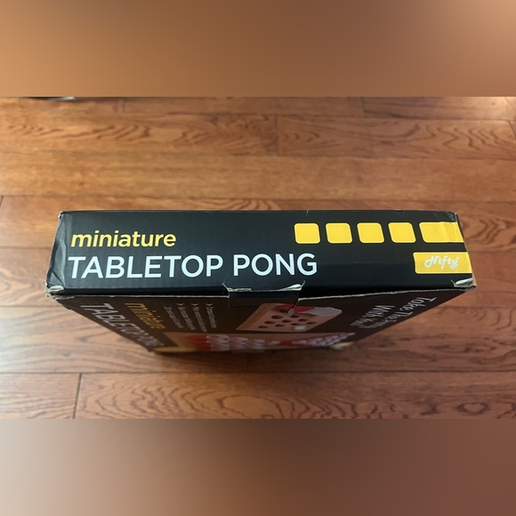 🆕Miniature Tabletop Pong Set - Red - Picture 6 of 7